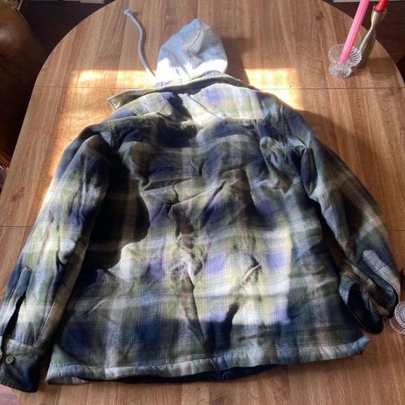 Green overcoat - Picture 3 of 5